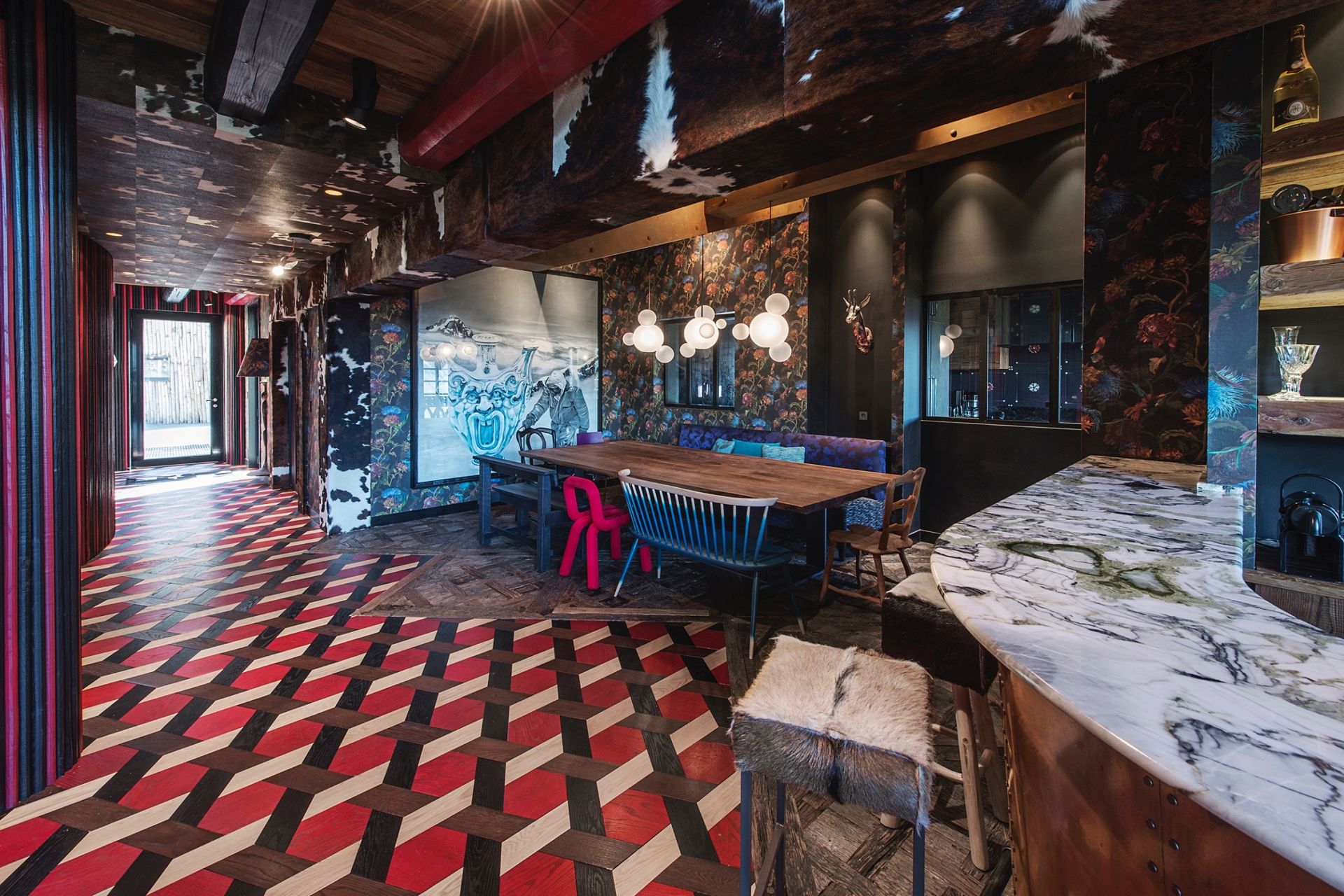 chalet de luxe 15 Pièces en location saisonnière sur COURCHEVEL (73120)