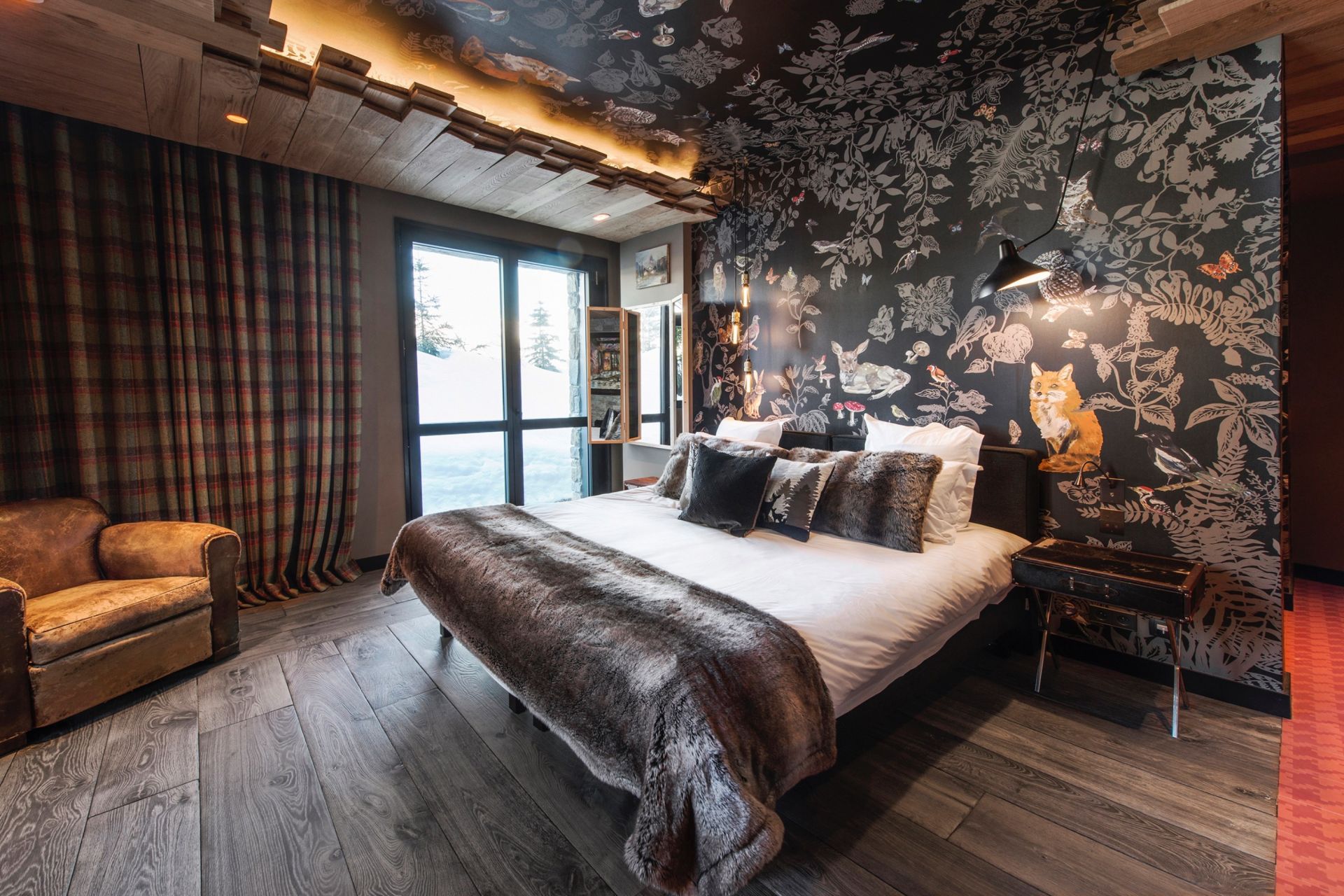chalet de luxe 15 Pièces en location saisonnière sur COURCHEVEL VILLAGE (73120)