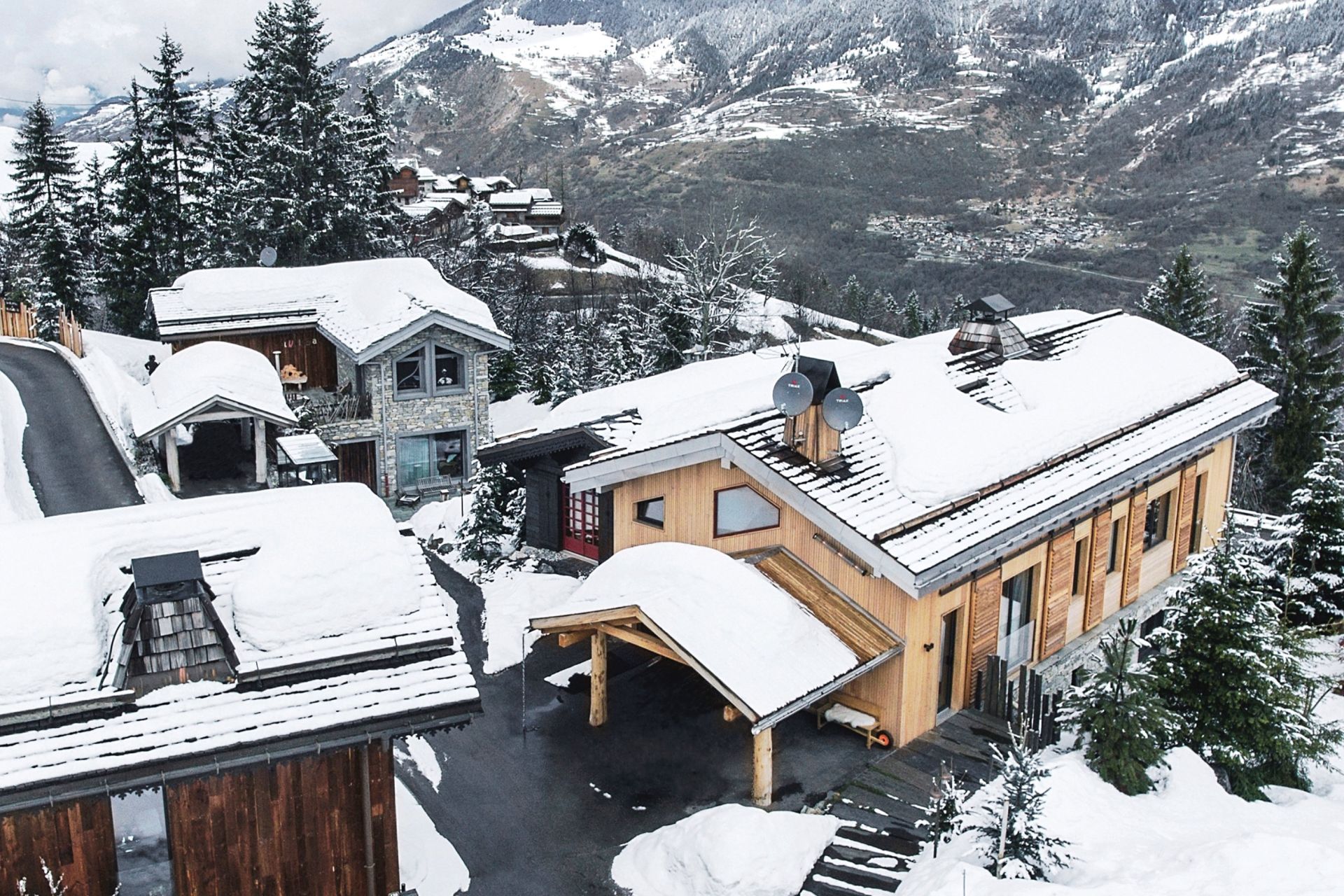 chalet de luxe 15 Pièces en location saisonnière sur COURCHEVEL (73120)