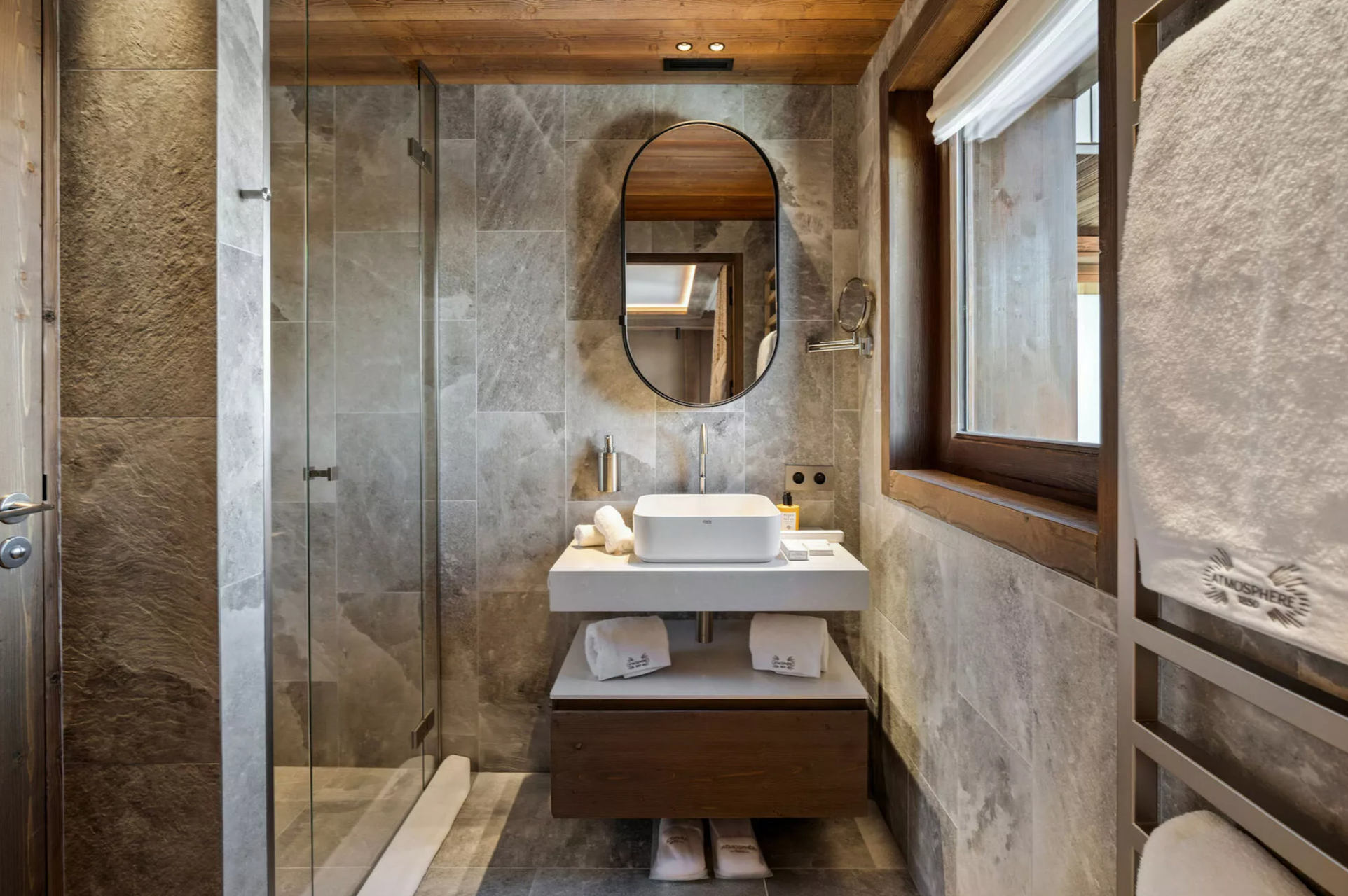 luxury apartment 6 Rooms for seasonal rent on COURCHEVEL (73120)