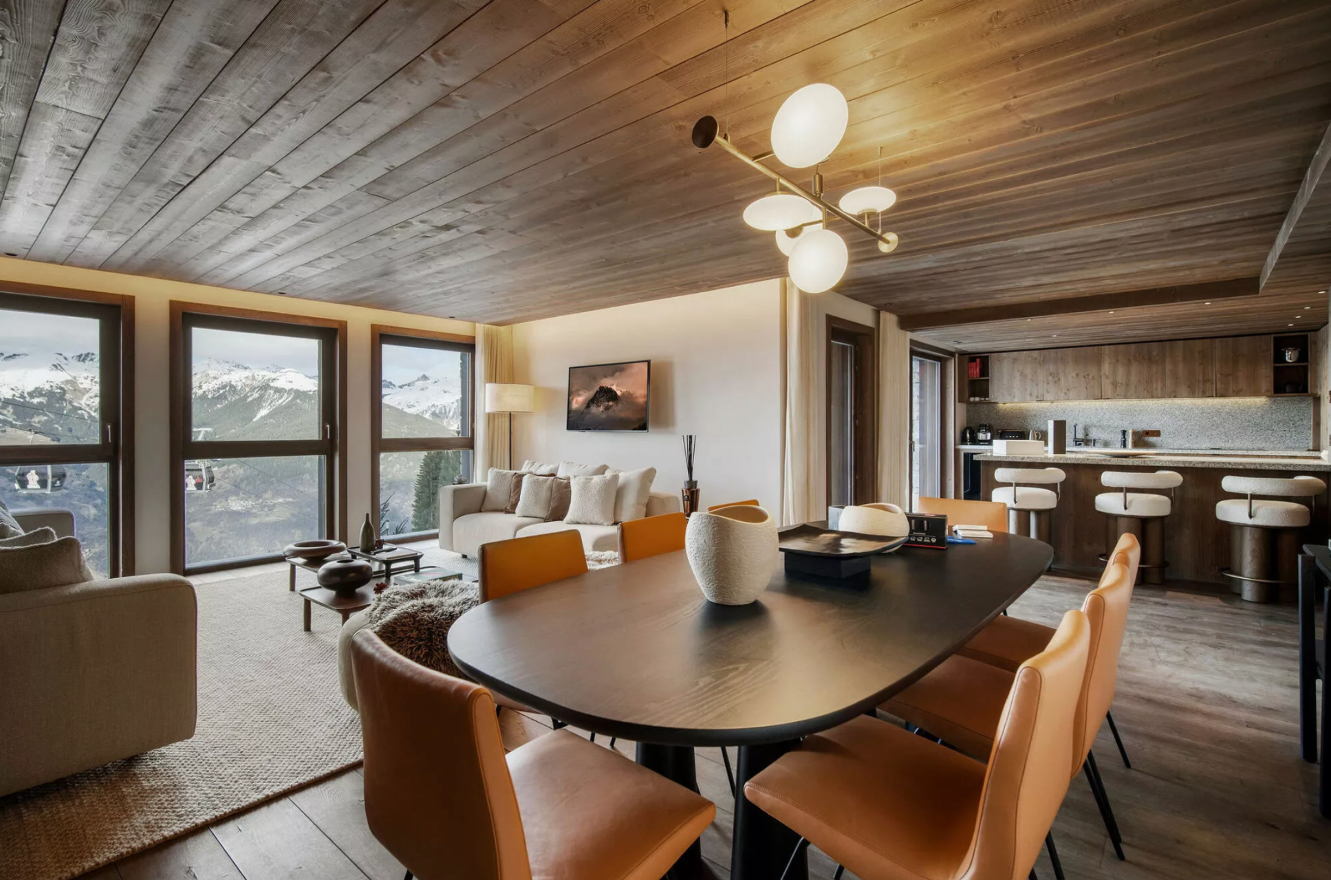 luxury apartment 5 Rooms for seasonal rent on COURCHEVEL (73120)