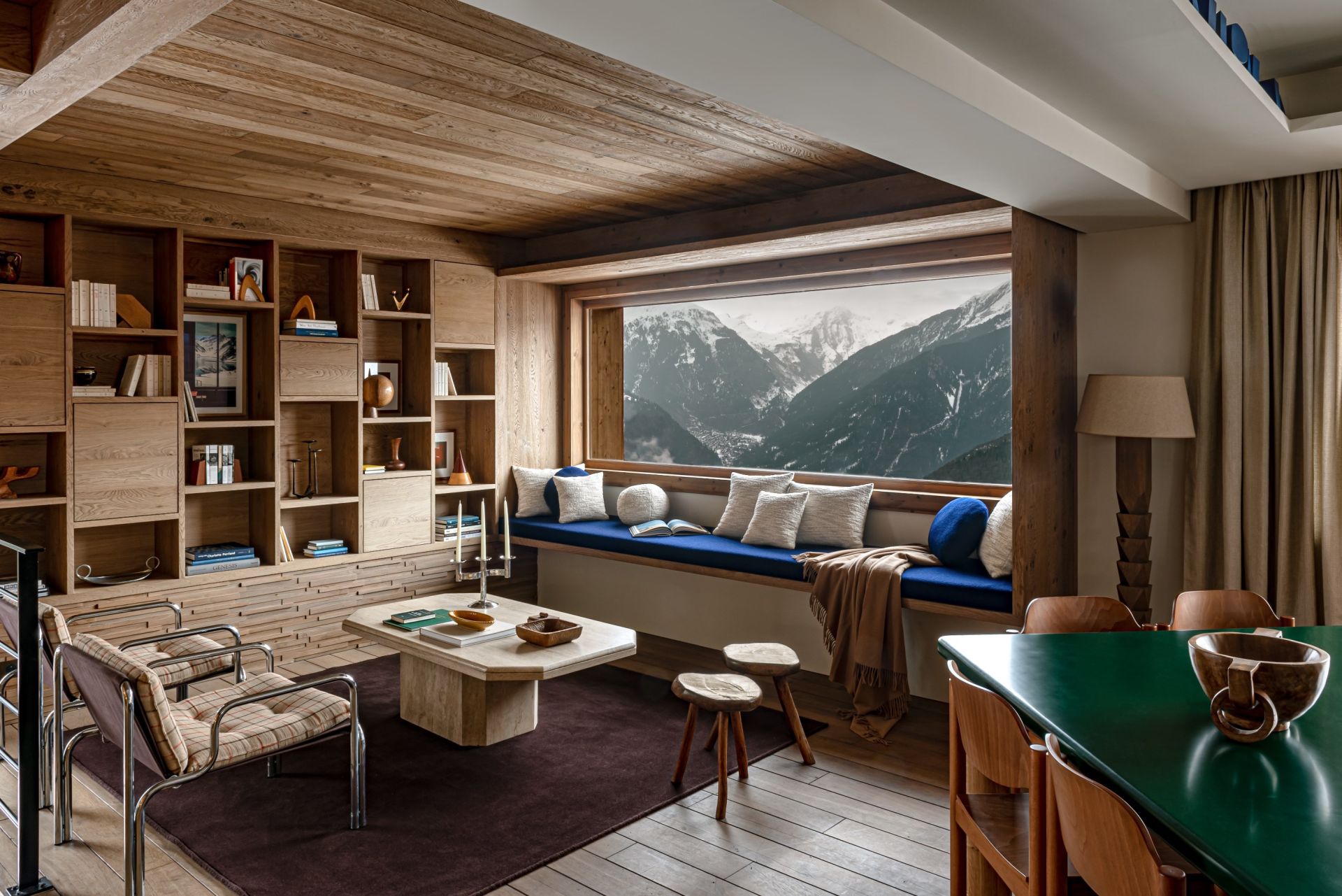 chalet de luxe 12 Pièces en location saisonnière sur COURCHEVEL VILLAGE (73120)