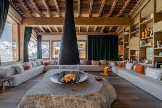chalet de luxe 12 Pièces en location saisonnière sur COURCHEVEL VILLAGE (73120)