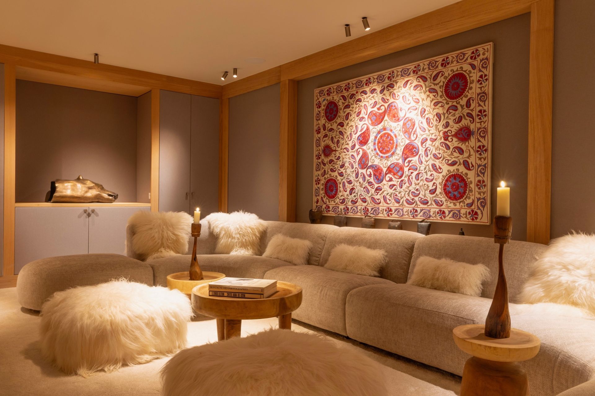 luxury chalet 15 Rooms for seasonal rent on COURCHEVEL (73120)