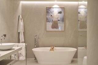luxury chalet 15 Rooms for seasonal rent on COURCHEVEL (73120)