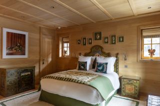 luxury chalet 15 Rooms for seasonal rent on COURCHEVEL (73120)