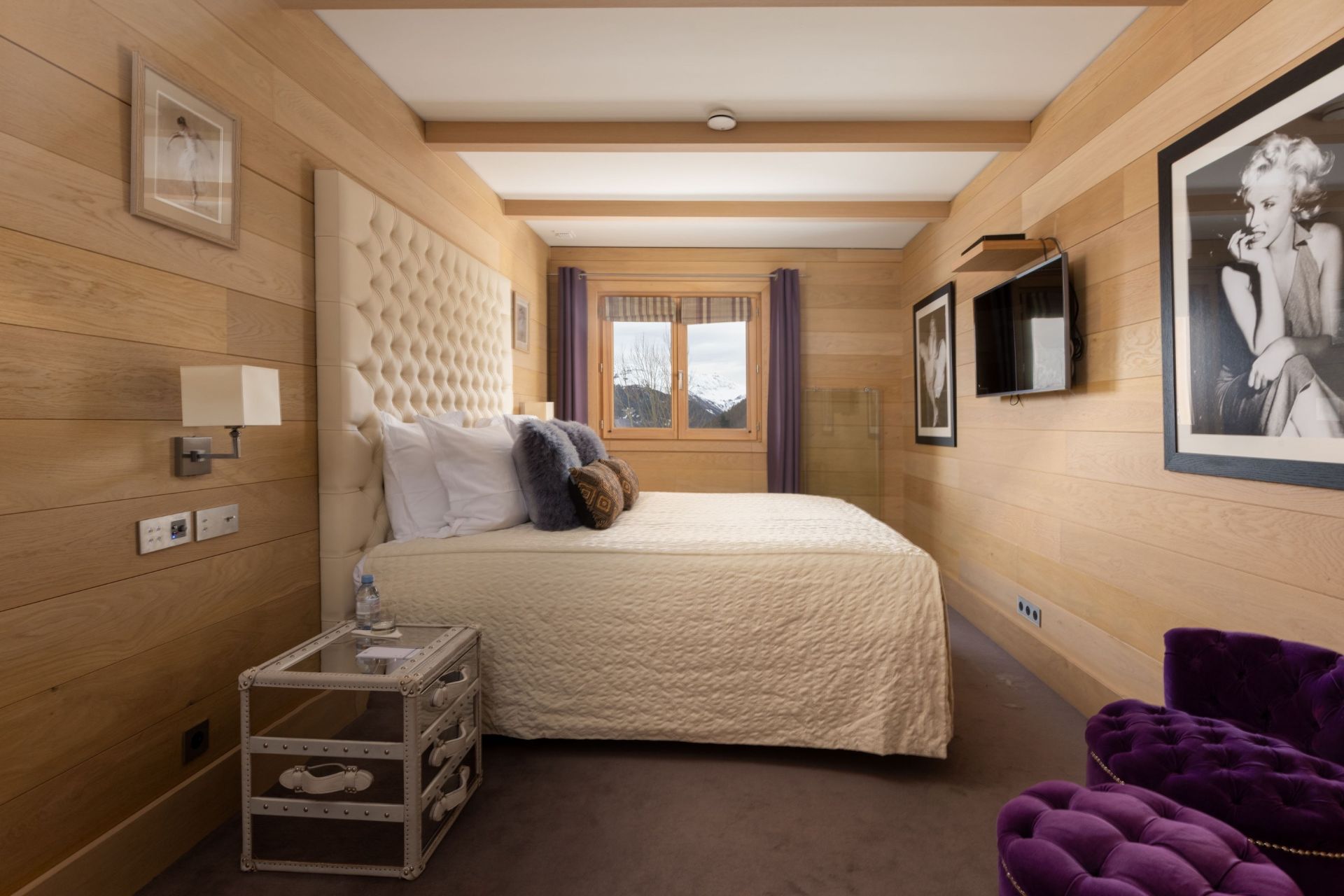 chalet de luxe 9 Pièces en location saisonnière sur COURCHEVEL MORIOND (73120)