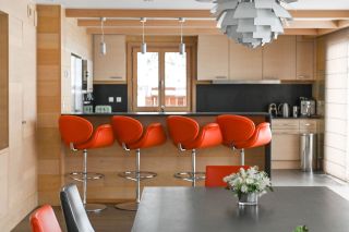 luxury chalet 12 Rooms for seasonal rent on COURCHEVEL MORIOND (73120)