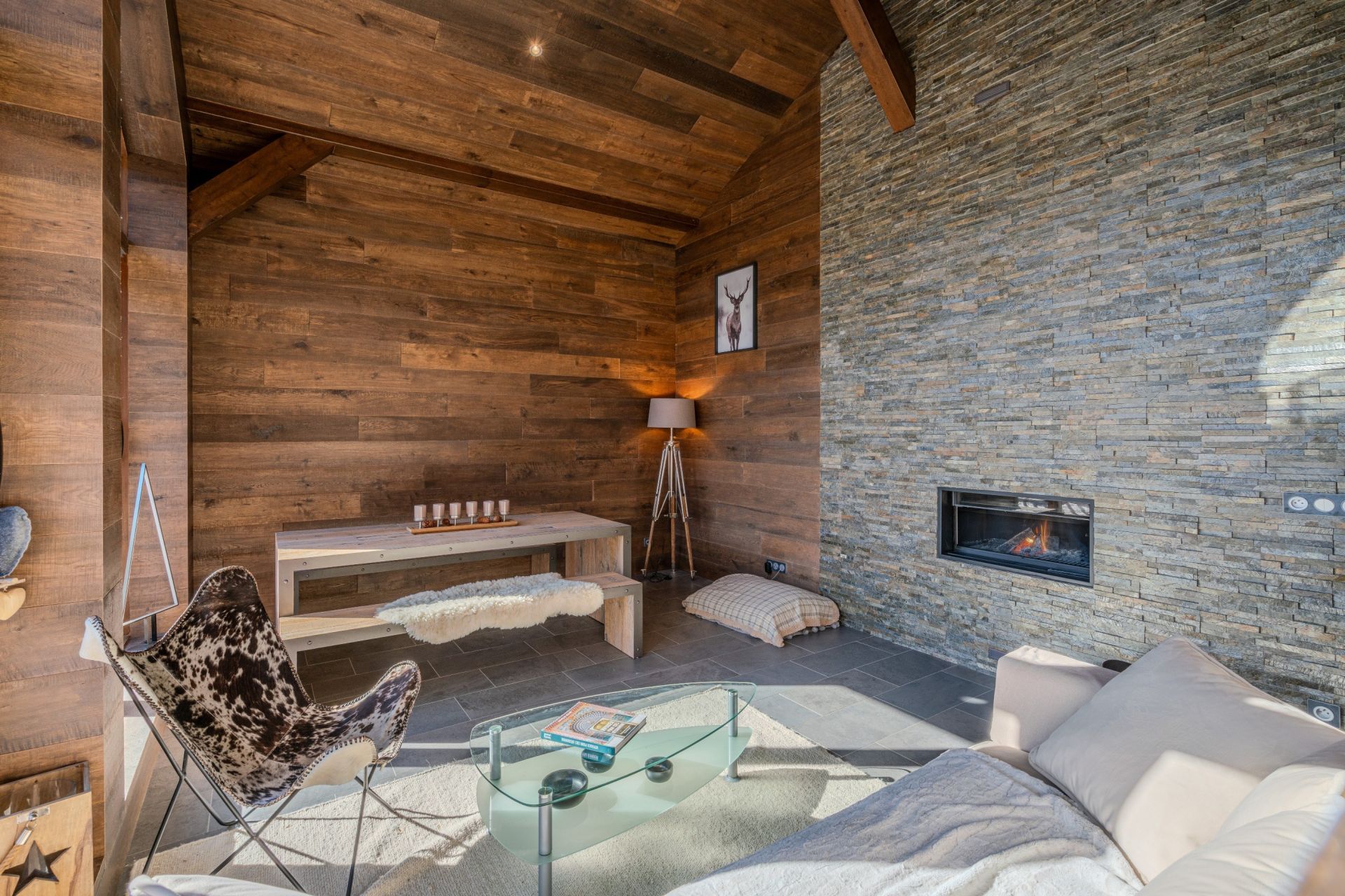 luxury apartment 3 Rooms for sale on COURCHEVEL (73120)