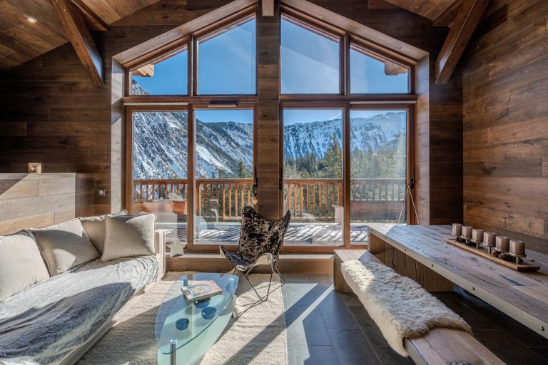 luxury apartment 3 Rooms for sale on COURCHEVEL (73120)