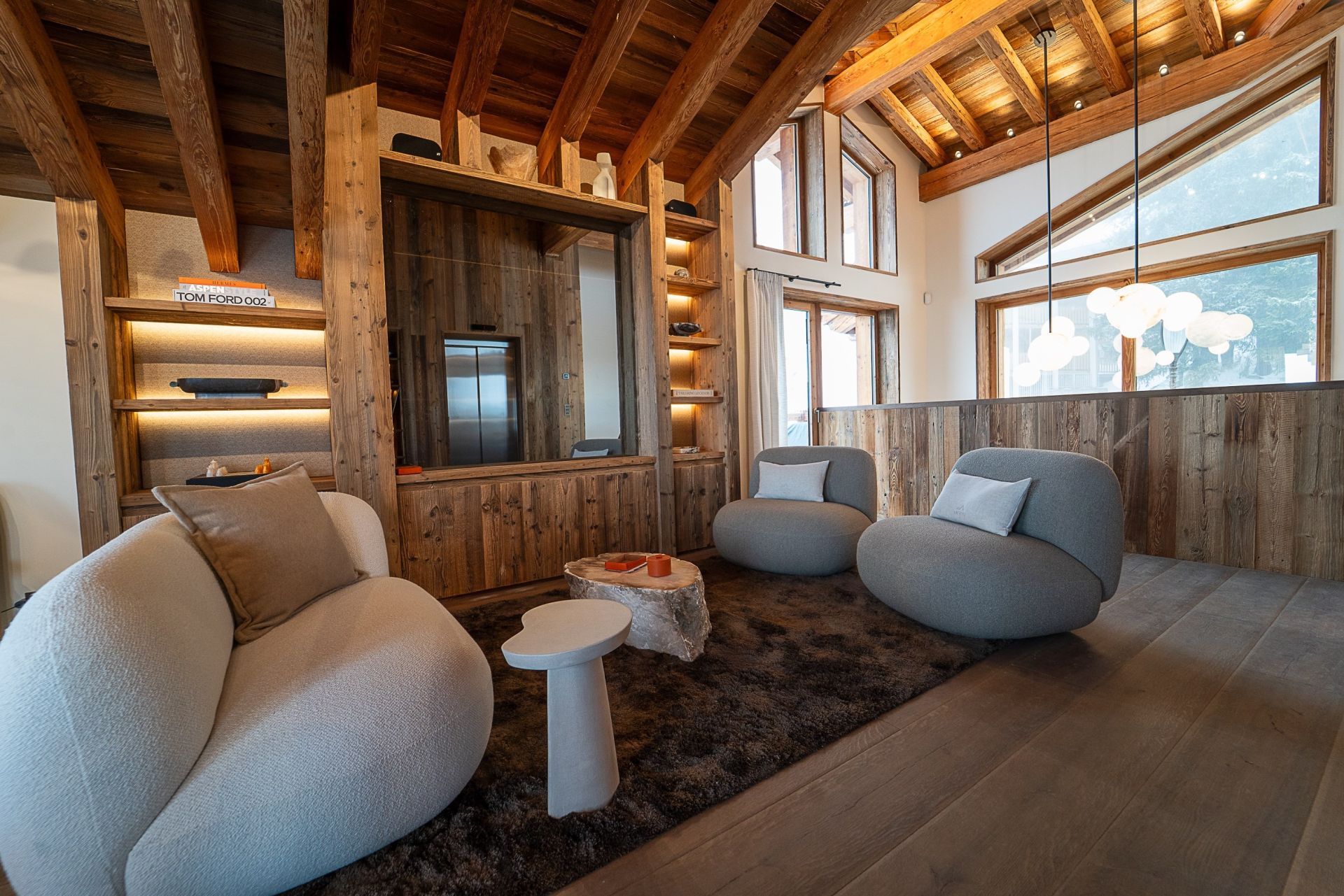 chalet de luxe 11 Pièces en location saisonnière sur COURCHEVEL (73120)