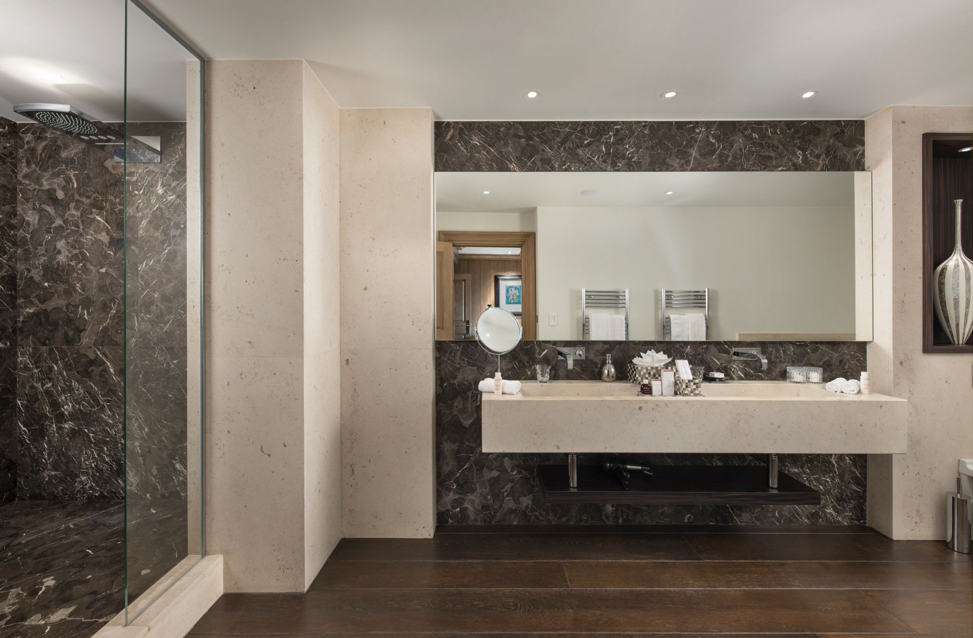 chalet de luxe 10 Pièces en location saisonnière sur COURCHEVEL (73120)