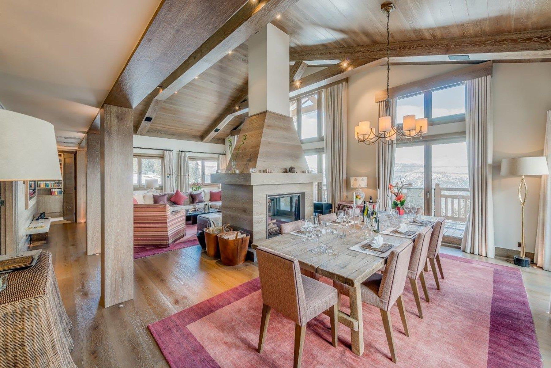 luxury chalet 6 Rooms for seasonal rent on COURCHEVEL (73120)