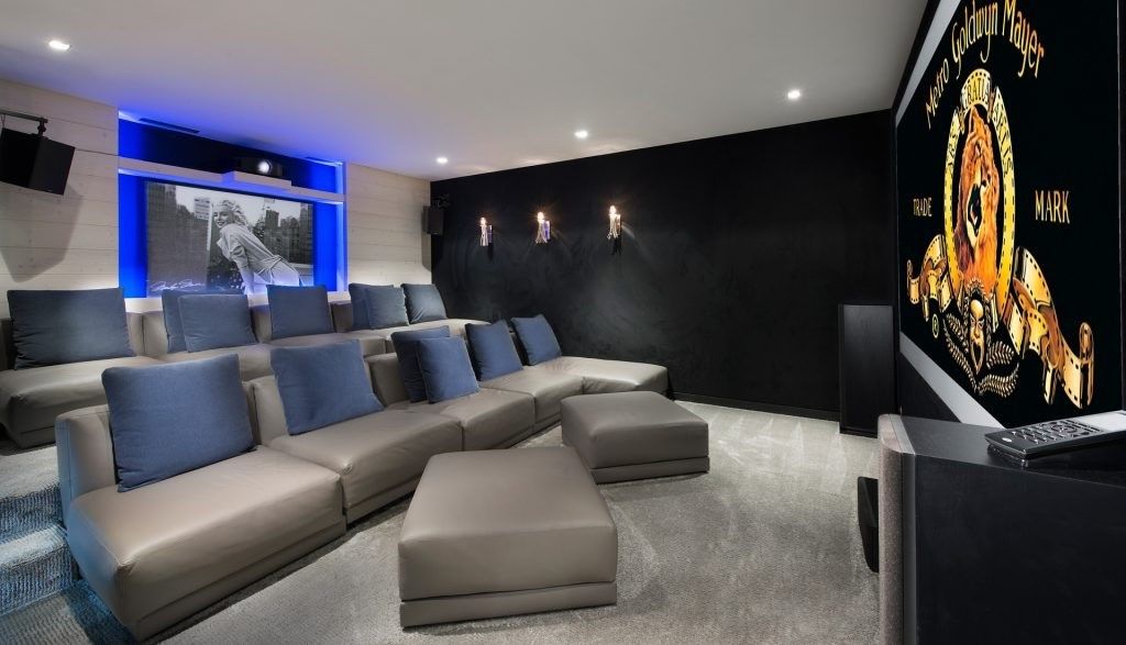chalet de luxe 7 Pièces en location saisonnière sur COURCHEVEL (73120)
