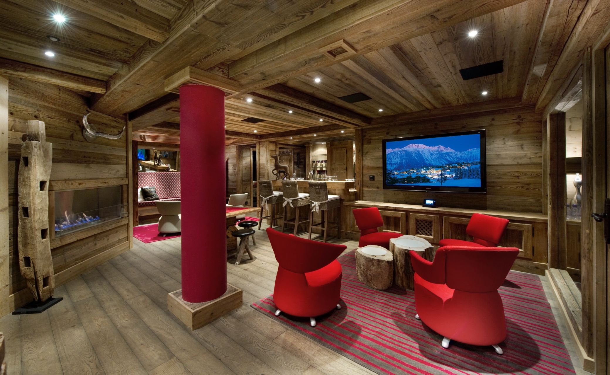 chalet de luxe 8 Pièces en location saisonnière sur COURCHEVEL (73120)