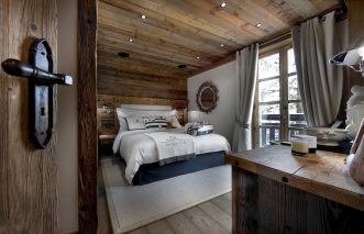 chalet de luxe 8 Pièces en location saisonnière sur COURCHEVEL (73120)