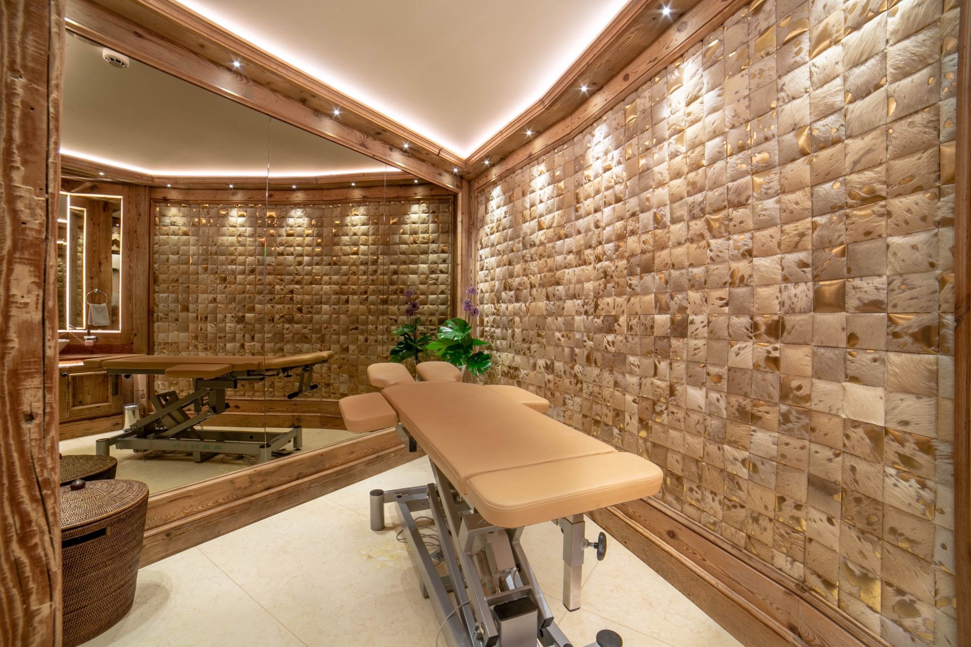 chalet de luxe 5 Pièces en location saisonnière sur COURCHEVEL (73120)