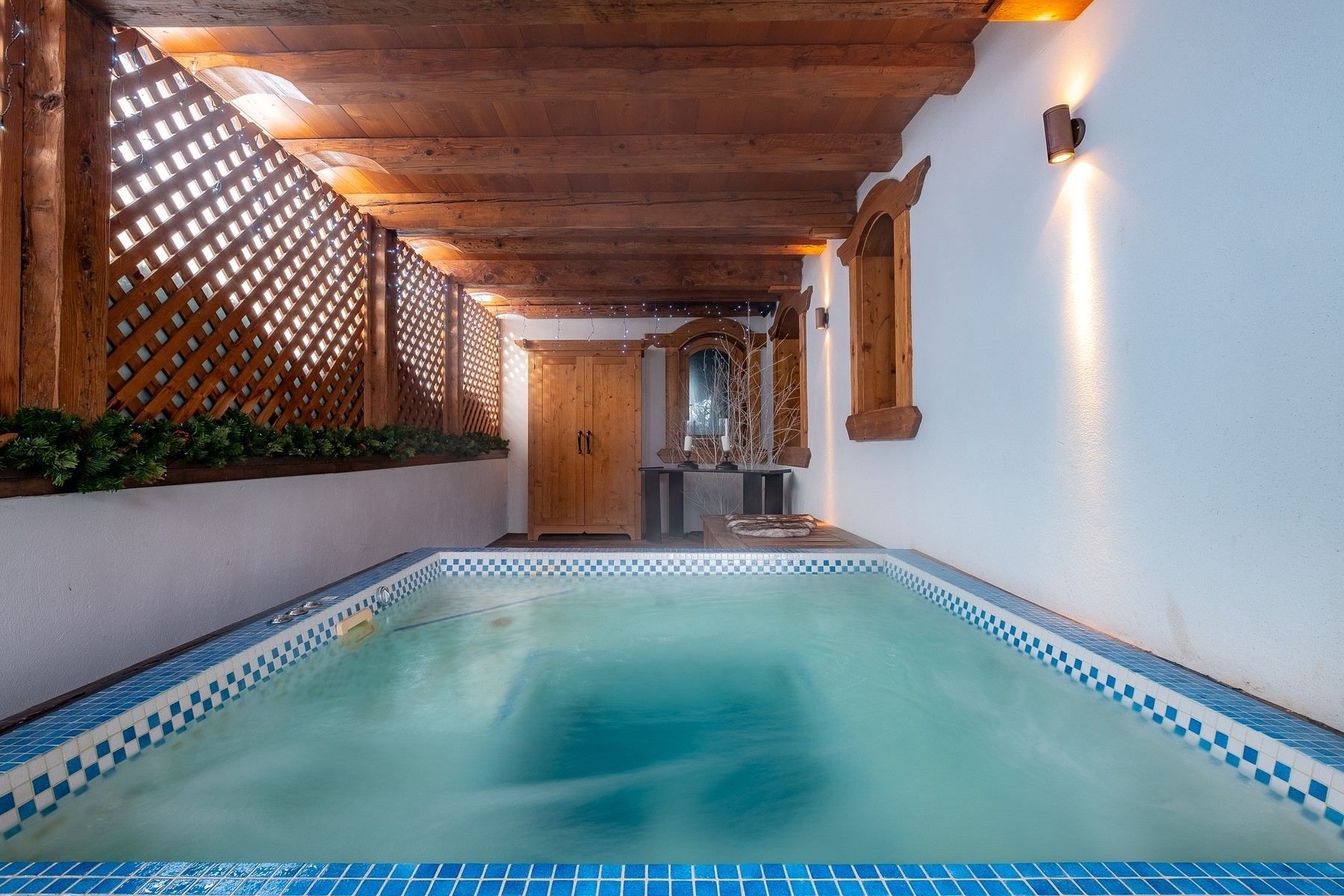 chalet de luxe 6 Pièces en location saisonnière sur COURCHEVEL (73120)