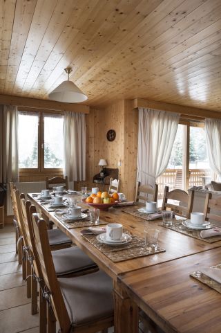 chalet de luxe 7 Pièces en location saisonnière sur COURCHEVEL (73120)