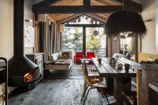 luxury chalet 7 Rooms for seasonal rent on COURCHEVEL (73120)