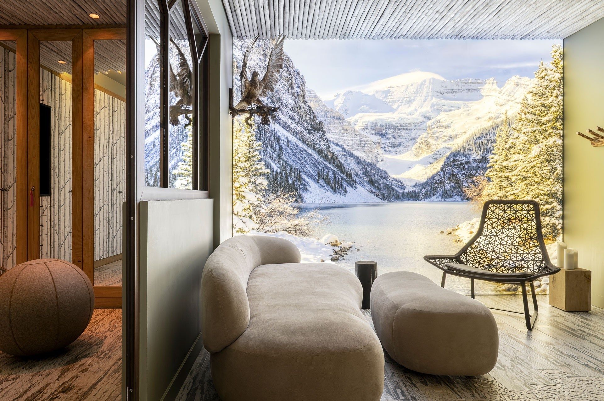 luxury chalet 10 Rooms for seasonal rent on COURCHEVEL (73120)