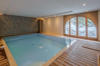 chalet de luxe 10 Pièces en location saisonnière sur COURCHEVEL (73120)