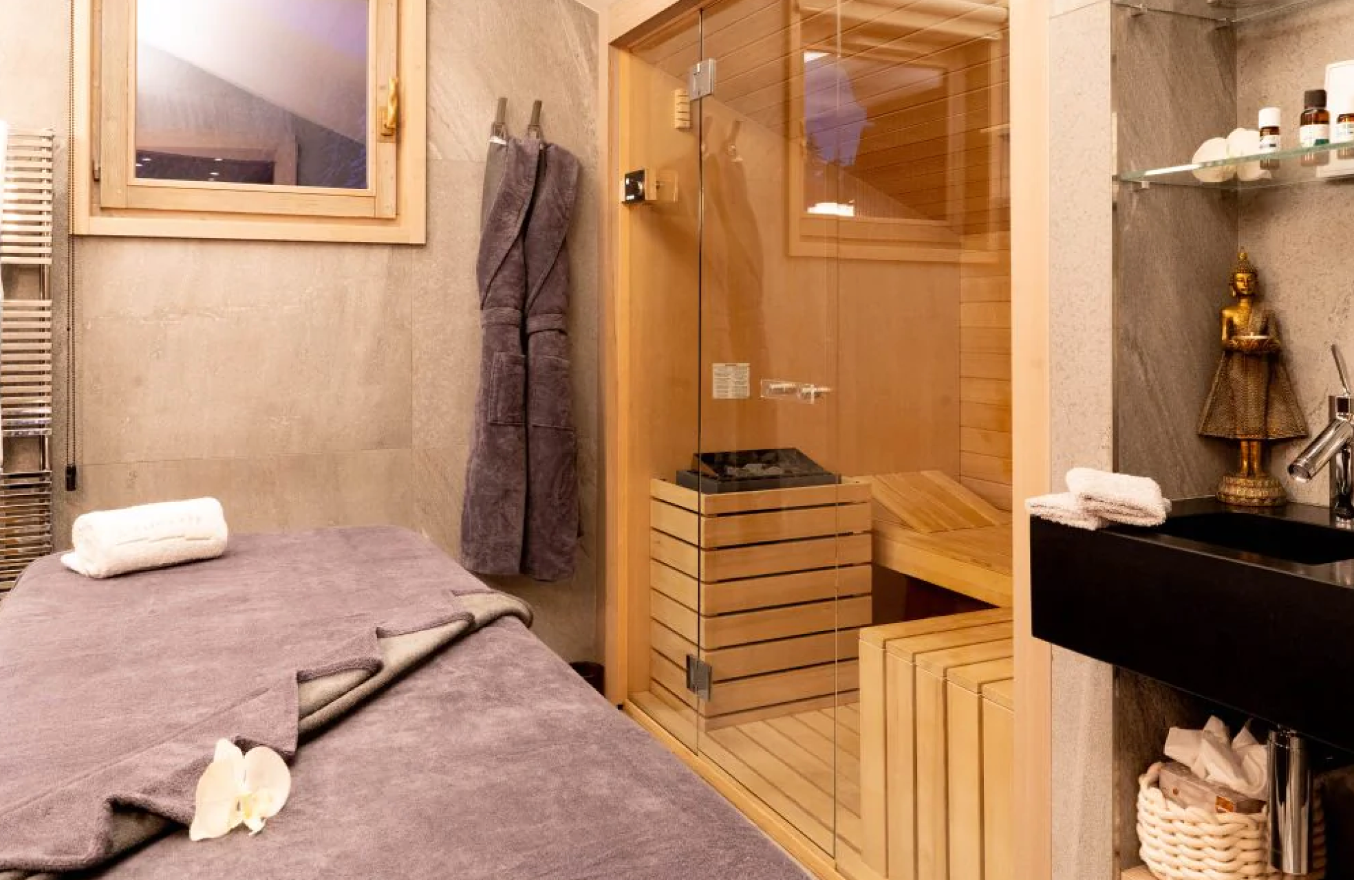 luxury apartment 6 Rooms for seasonal rent on COURCHEVEL (73120)