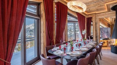 luxury chalet 7 Rooms for seasonal rent on COURCHEVEL (73120)