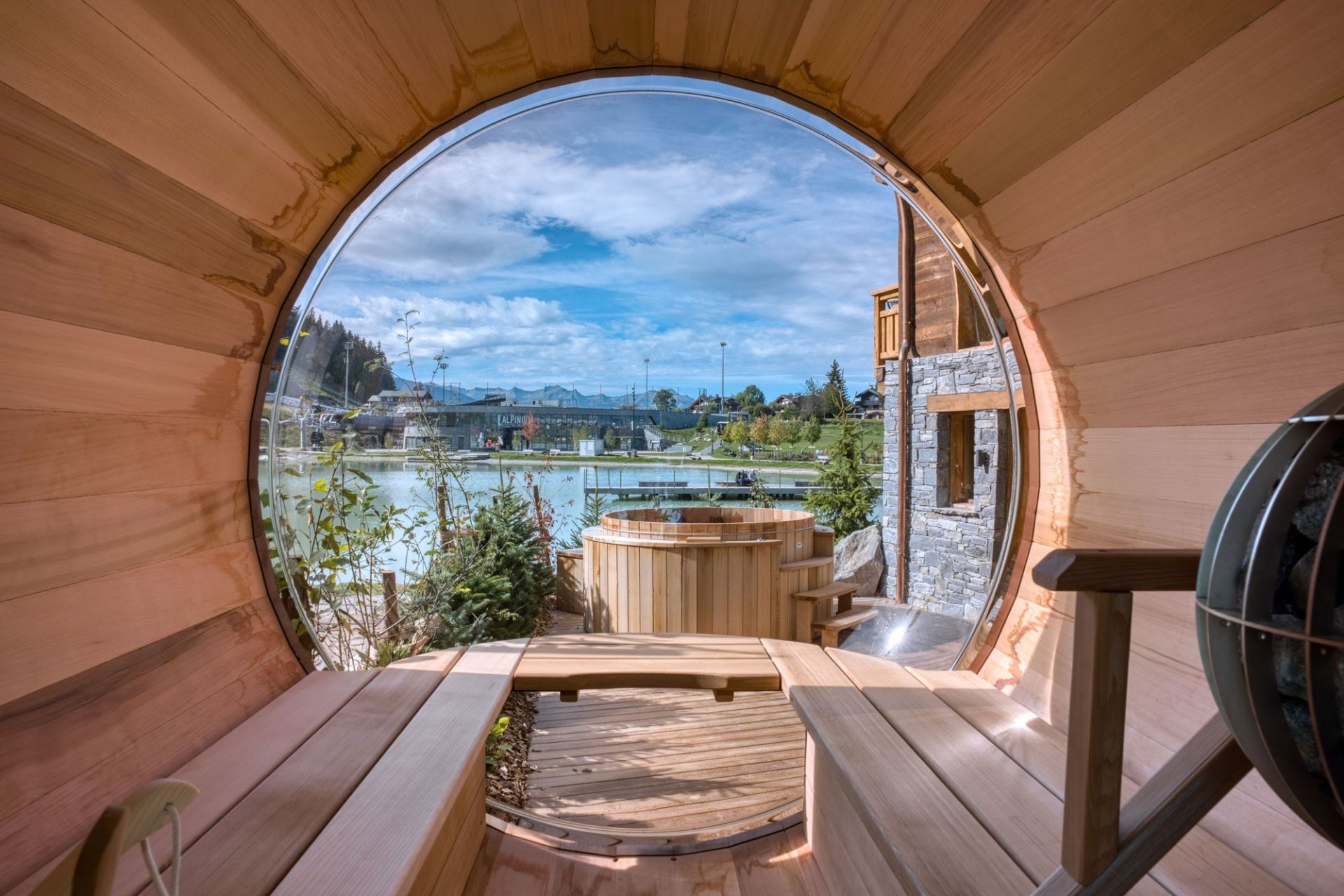 chalet de luxe 9 Pièces en location saisonnière sur COURCHEVEL (73120)