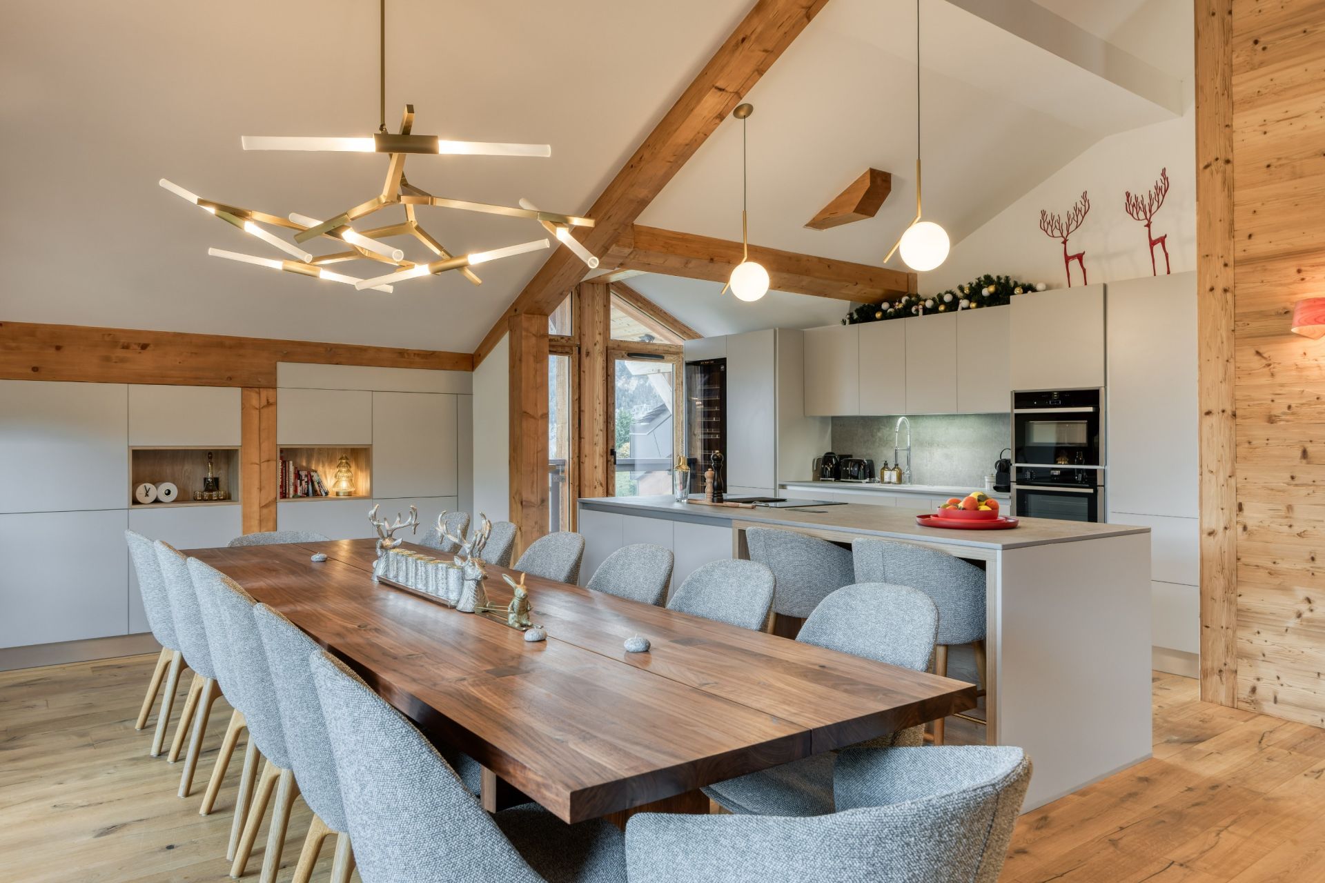 luxury apartment 6 Rooms for seasonal rent on COURCHEVEL (73120)