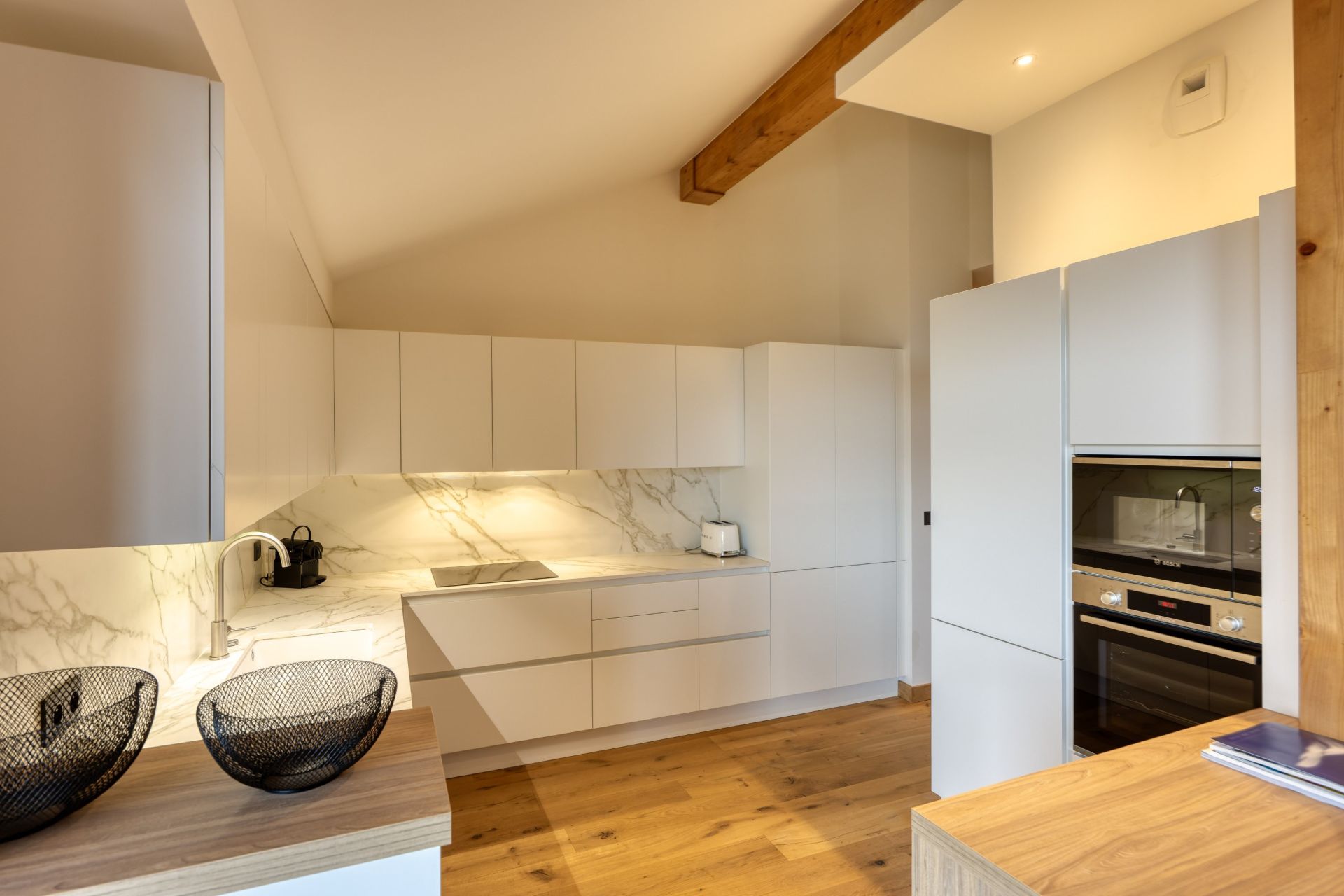 luxury apartment 5 Rooms for sale on COURCHEVEL (73120)